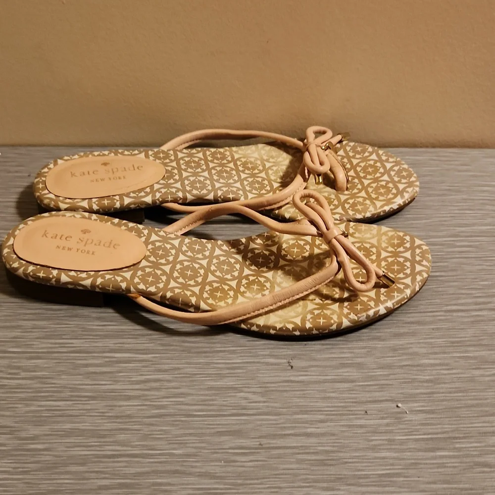 Kate Spade Tan and Cream Sandals - Picture 2 of 5